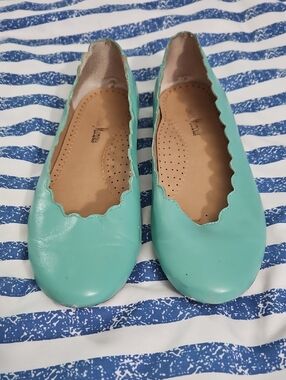 Neiman Marcus Mint Scalloped Ballet Flats